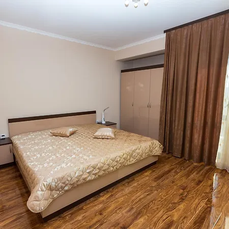 Hotel Kristal *