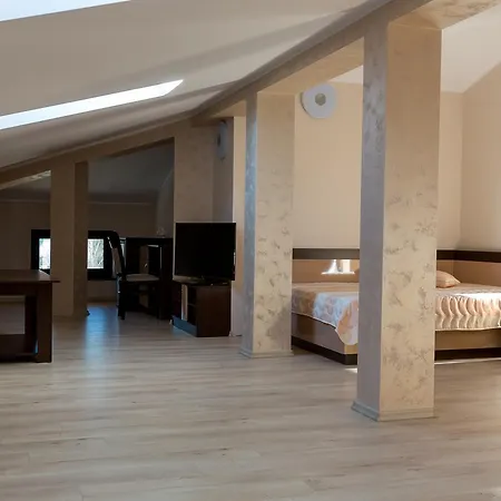 Kristal Hotel Dospat